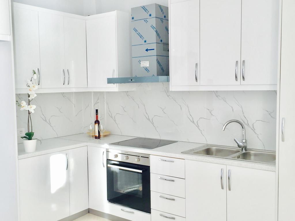 Skyfall Apartment Sarandë Eksteriør bilde