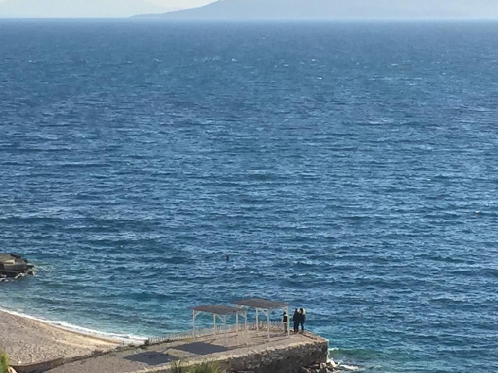 Skyfall Apartment Sarandë Eksteriør bilde